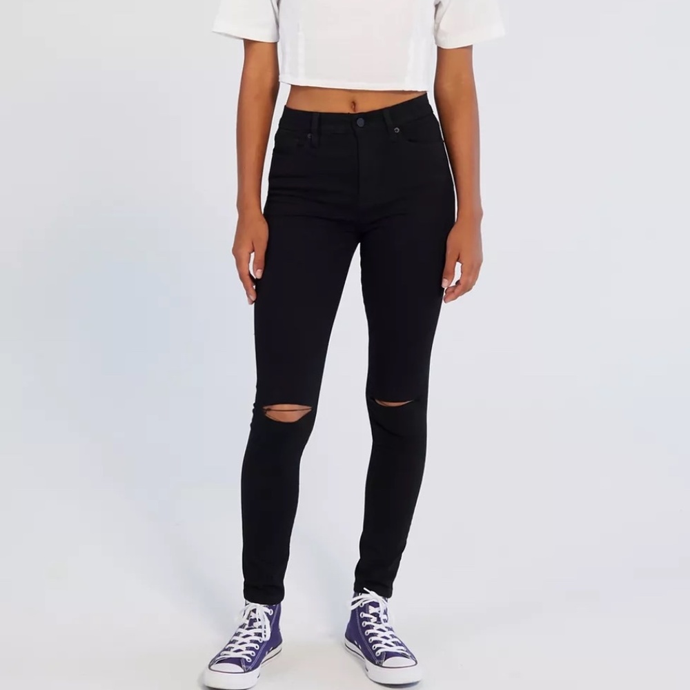 Urban Outfitter's Twig High-rise Destroyed Knee …